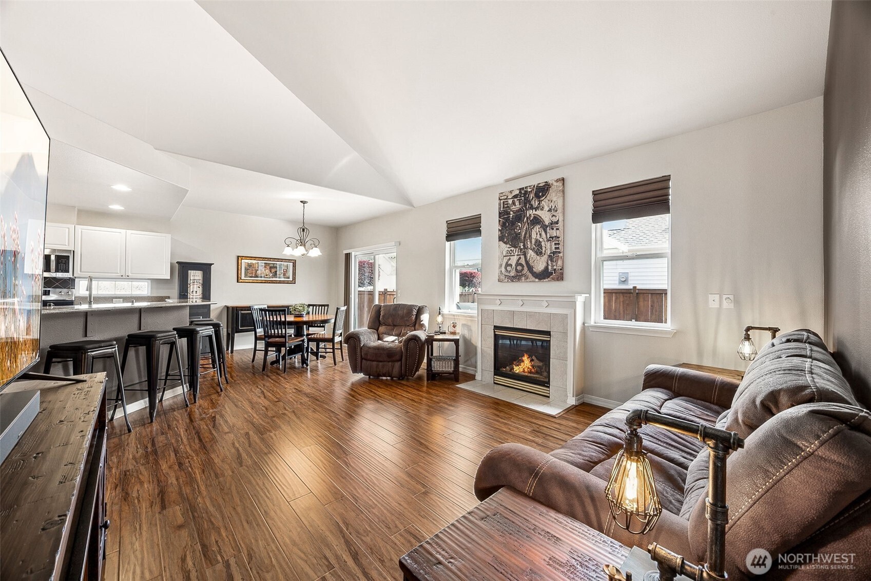 17007 91st Avenue Property Photo 12
