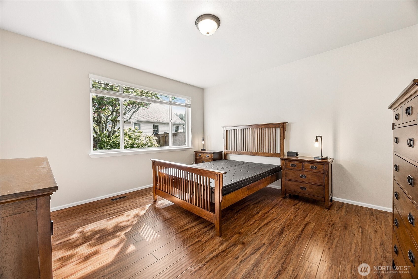 17007 91st Avenue Property Photo 13