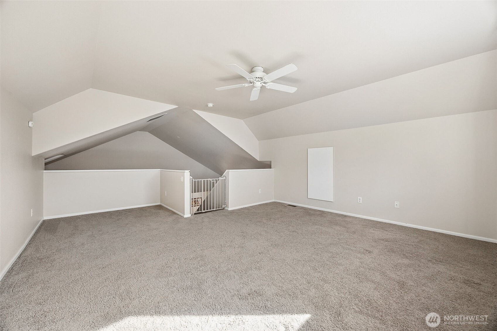 17007 91st Avenue Property Photo 21