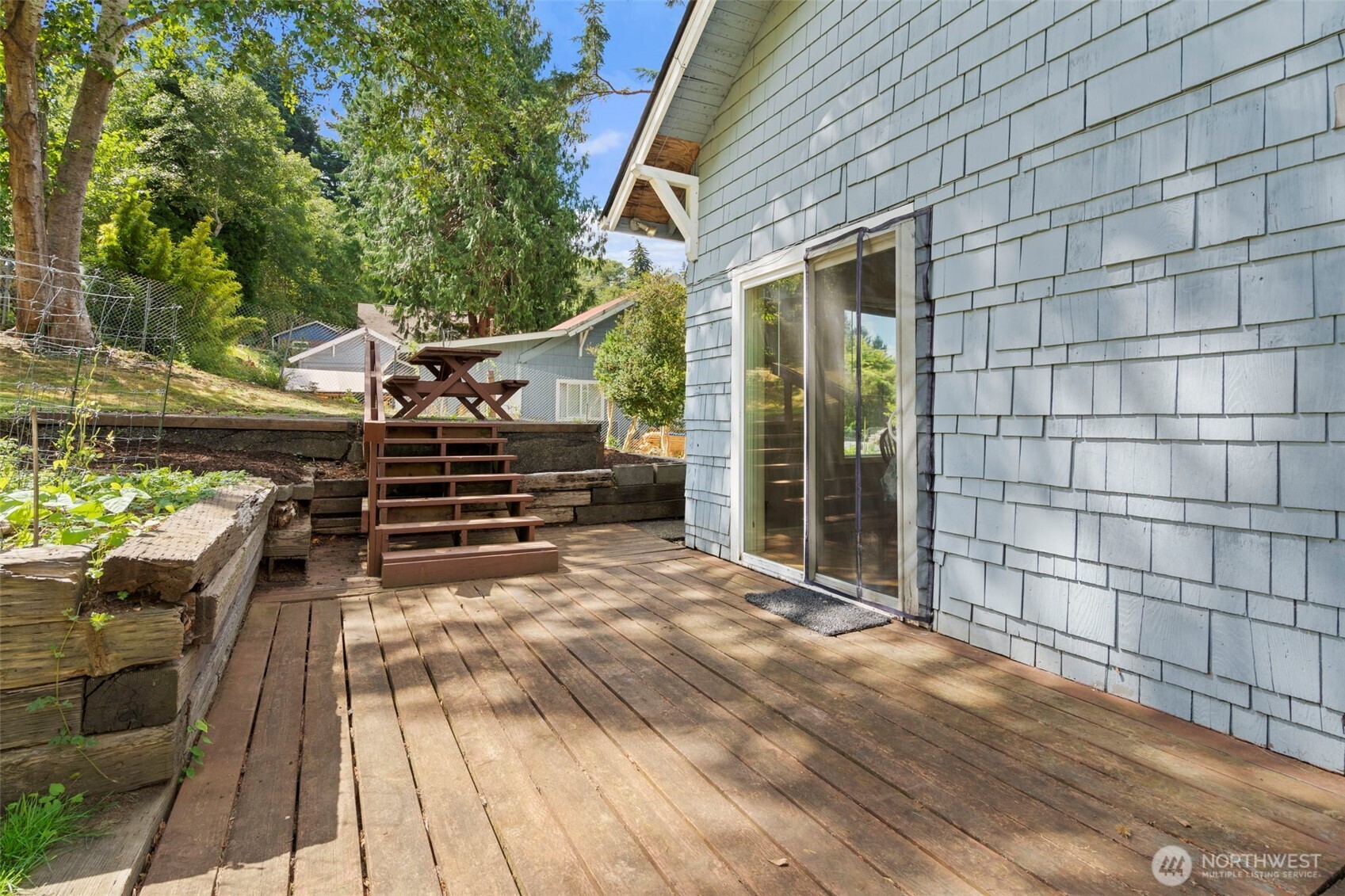 613 Cherry Street Property Photo 25