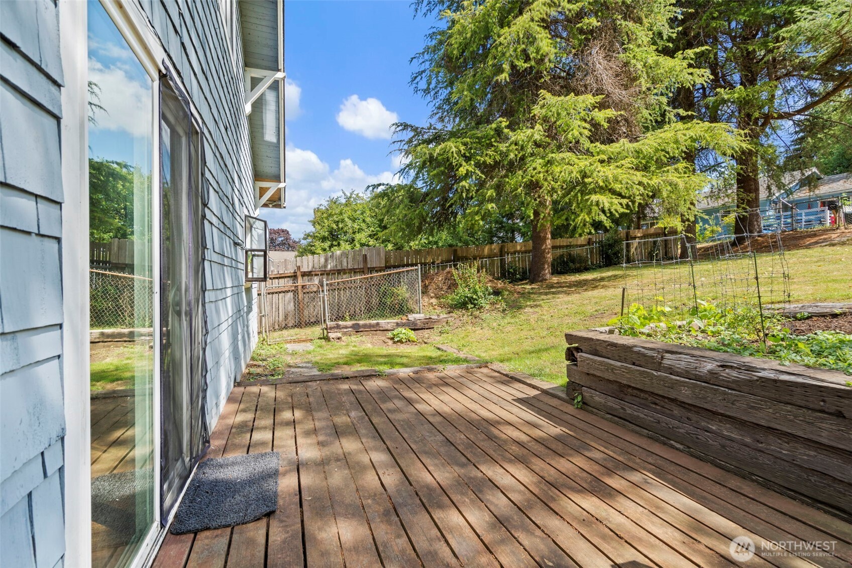 613 Cherry Street Property Photo 26