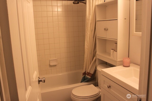 31003 14th Way H-13 Property Photo 9
