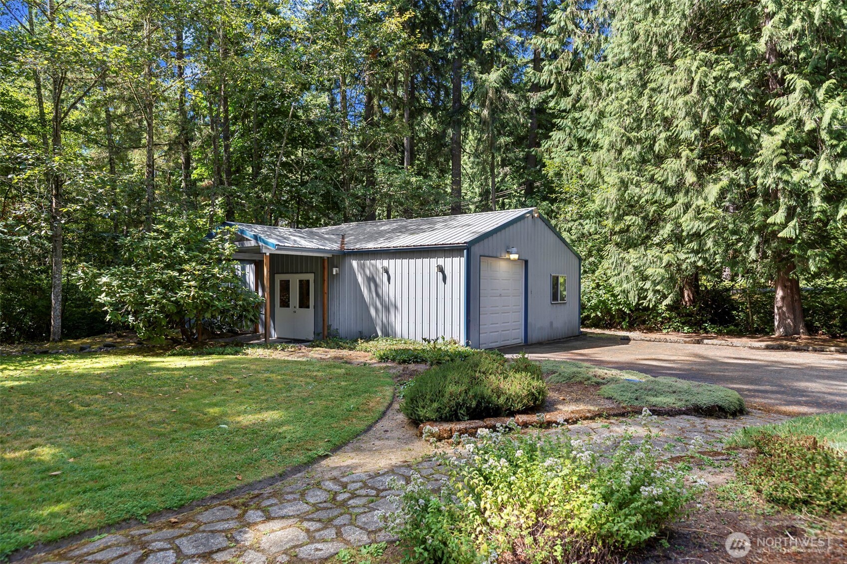 15900 Clear Creek Road Property Photo 2