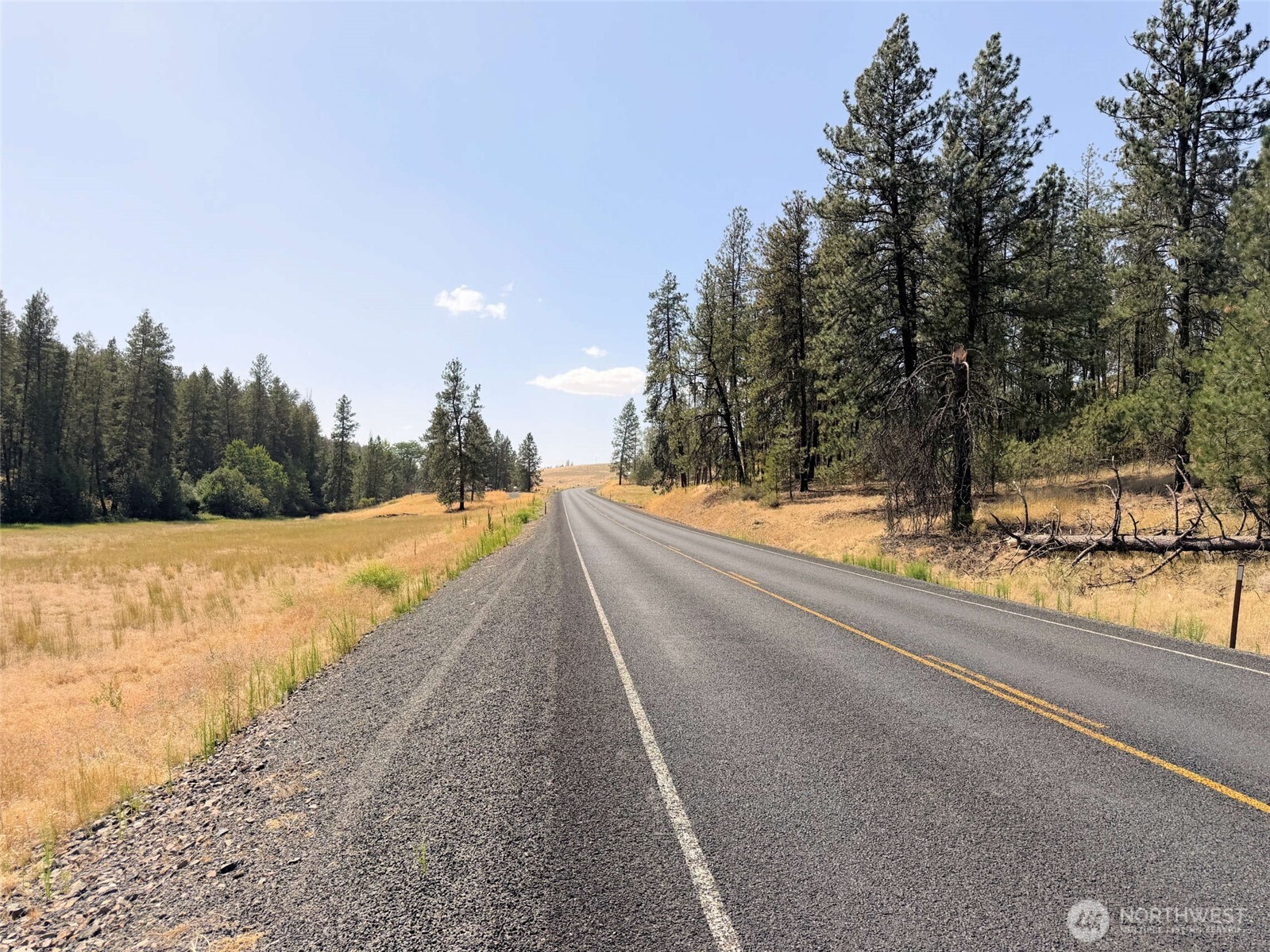 1 Miles/creston Road Property Photo 6