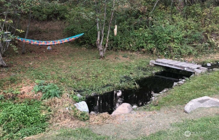 2 Miles/creston Road Property Photo 14