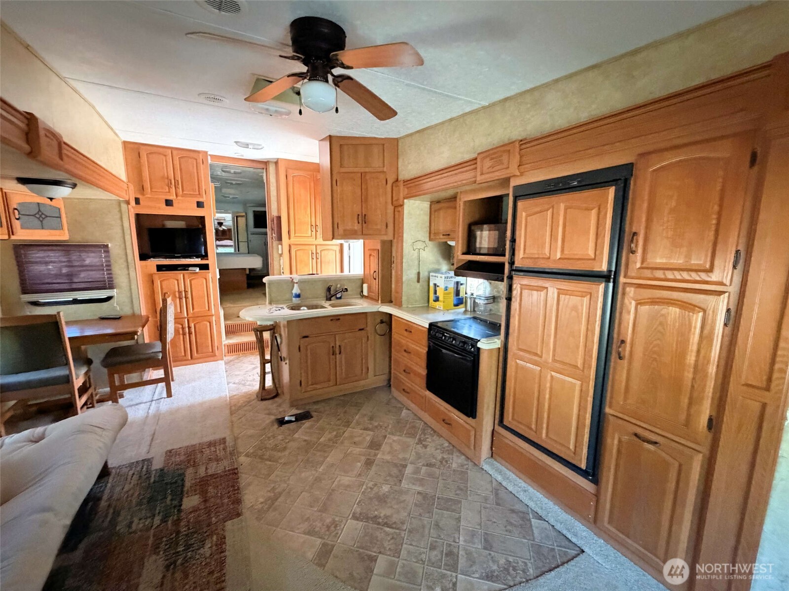 2 Miles/creston Road Property Photo 25