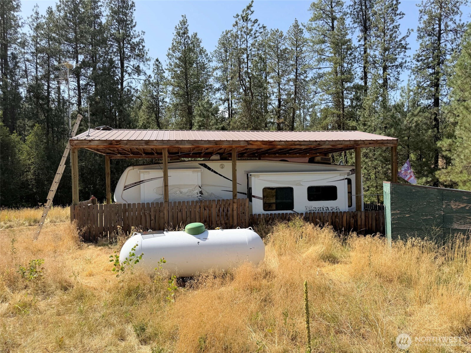 2 Miles/creston Road Property Photo 31