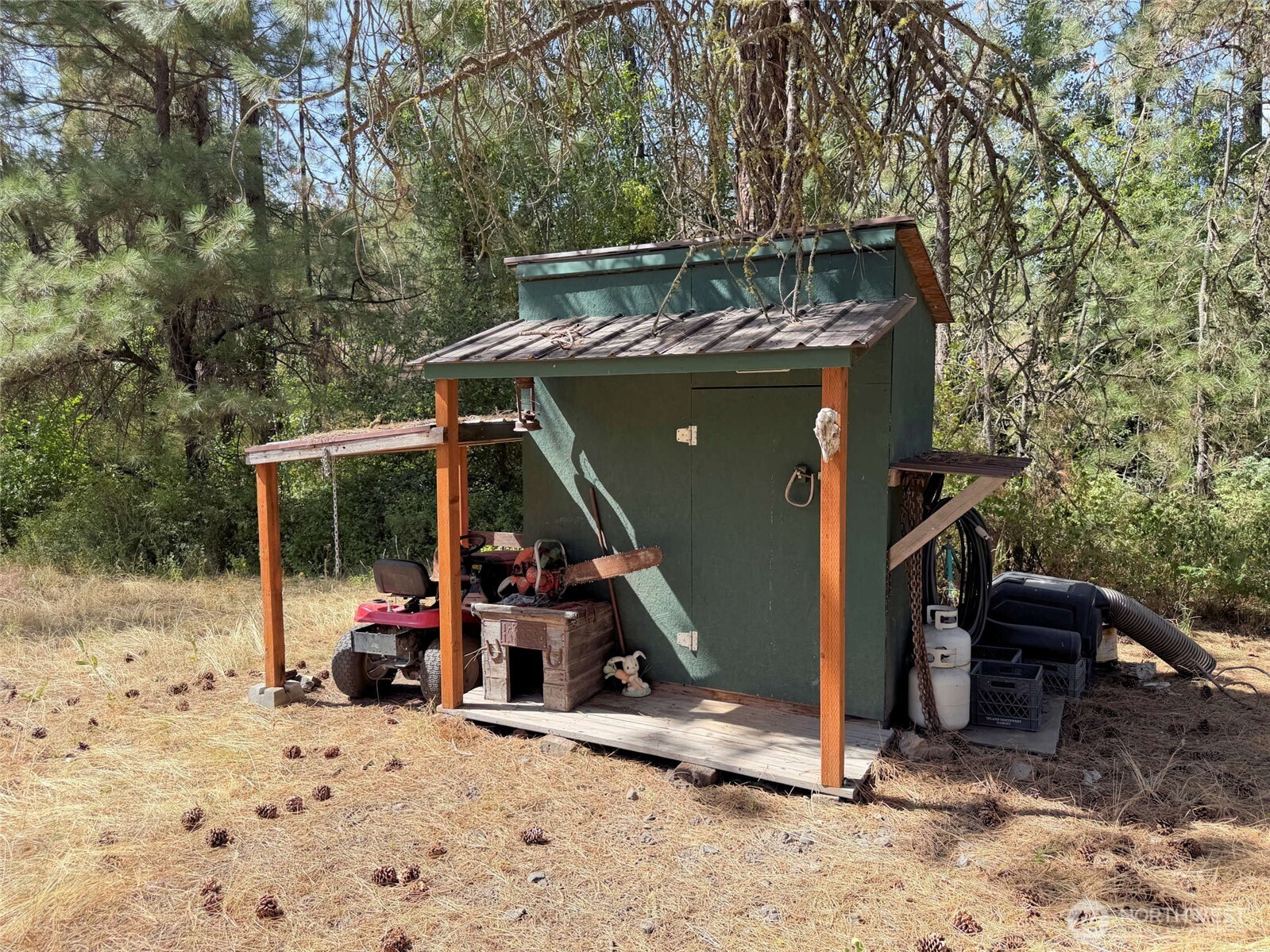 2 Miles/creston Road Property Photo 34