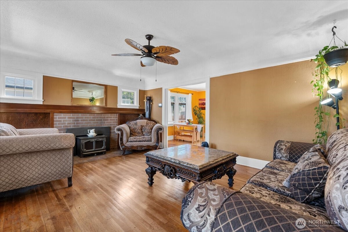 1432 S 56th Street Property Photo 3