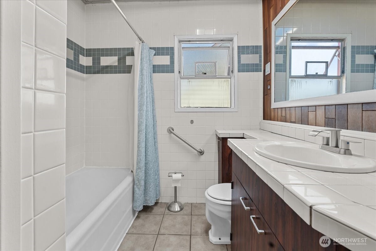 1432 S 56th Street Property Photo 11