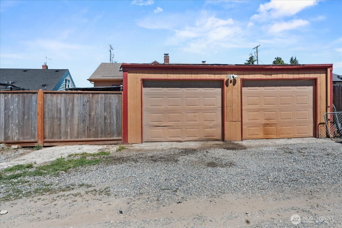 1432 S 56th Street Property Photo 26