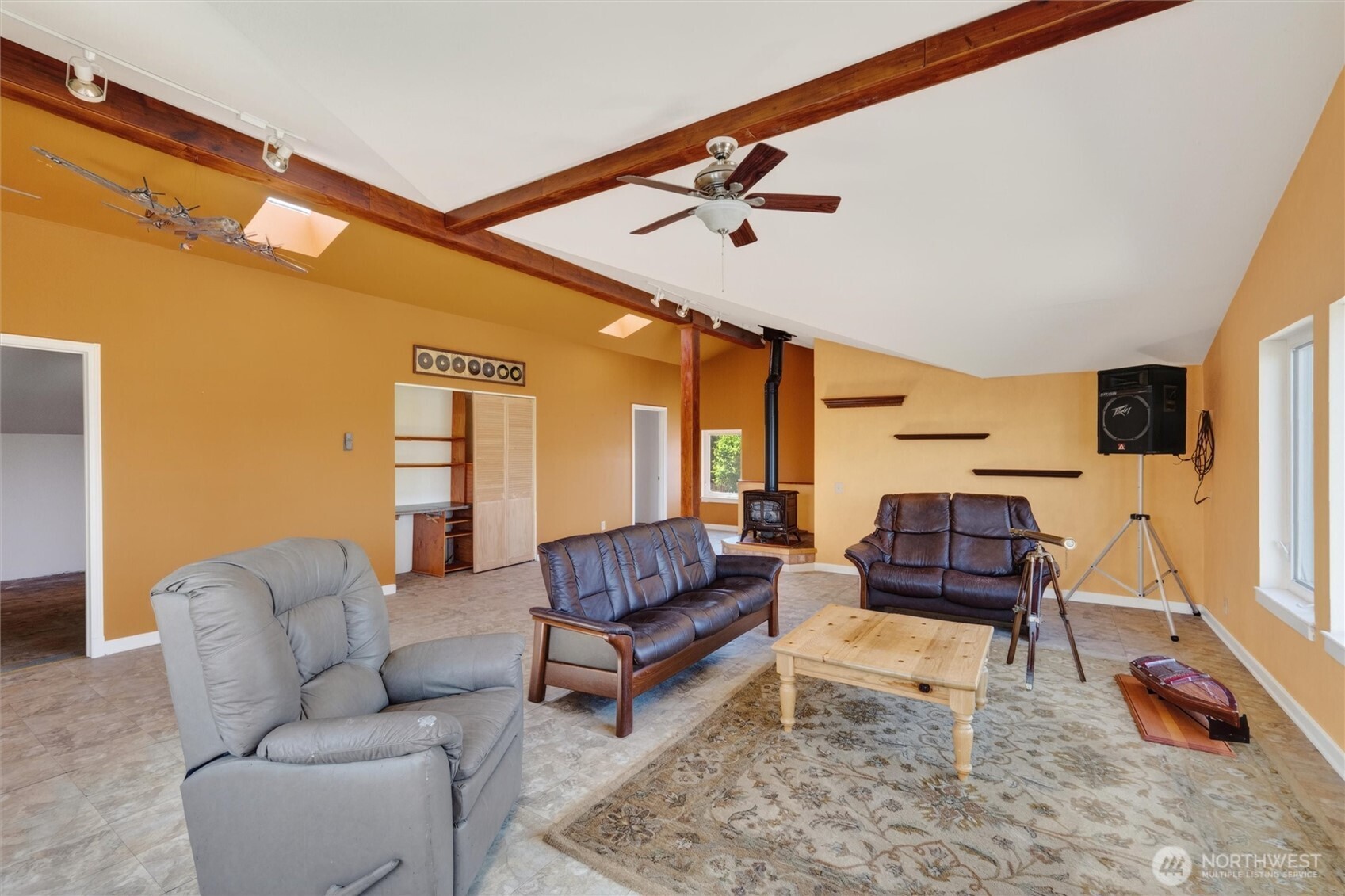 1119 Longview Avenue Property Photo 9