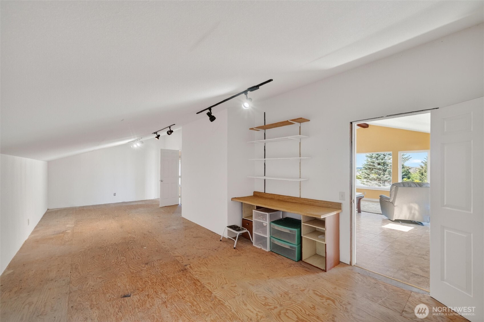 1119 Longview Avenue Property Photo 11