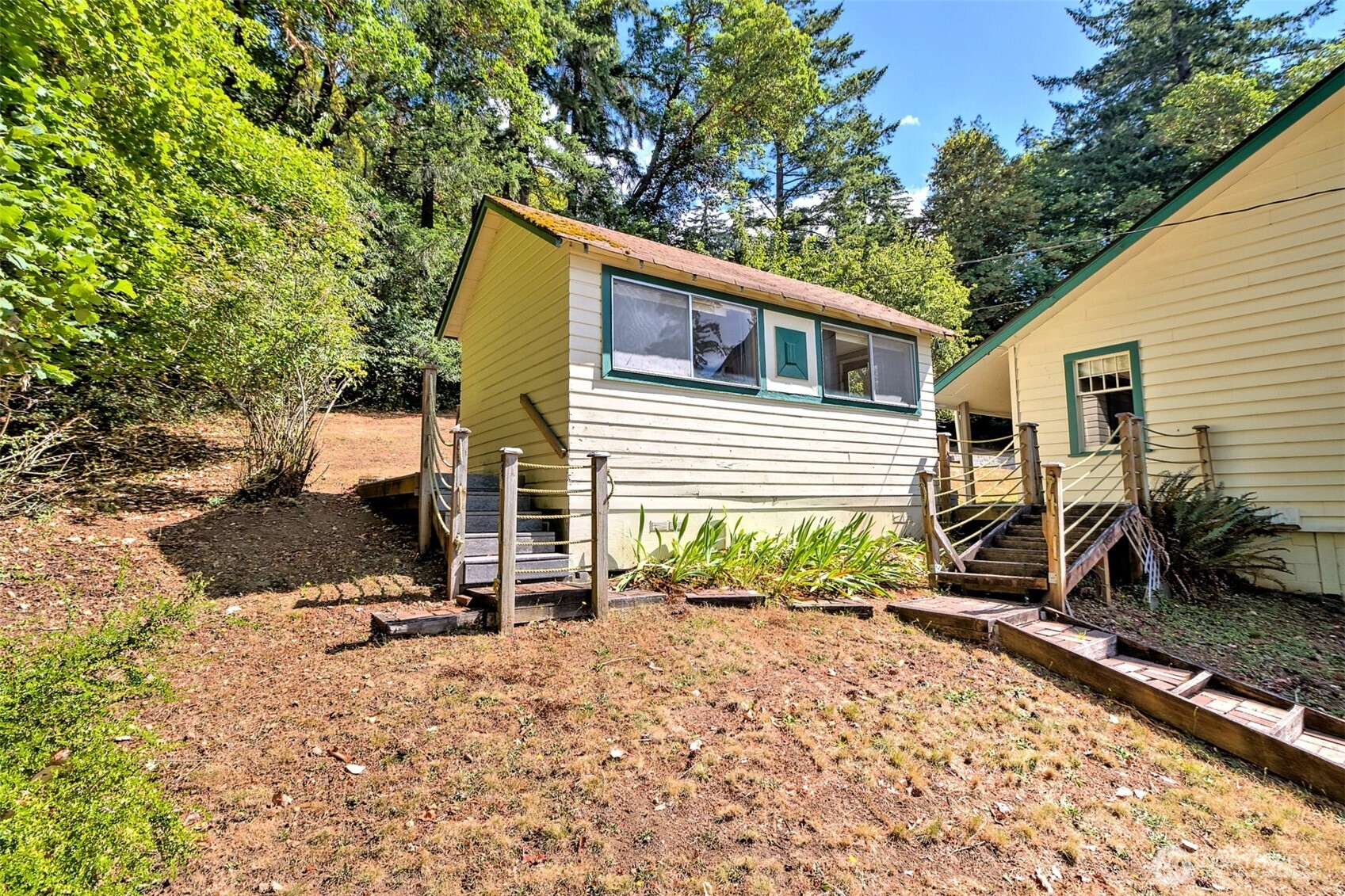411 E Orchard Lane Property Photo 34