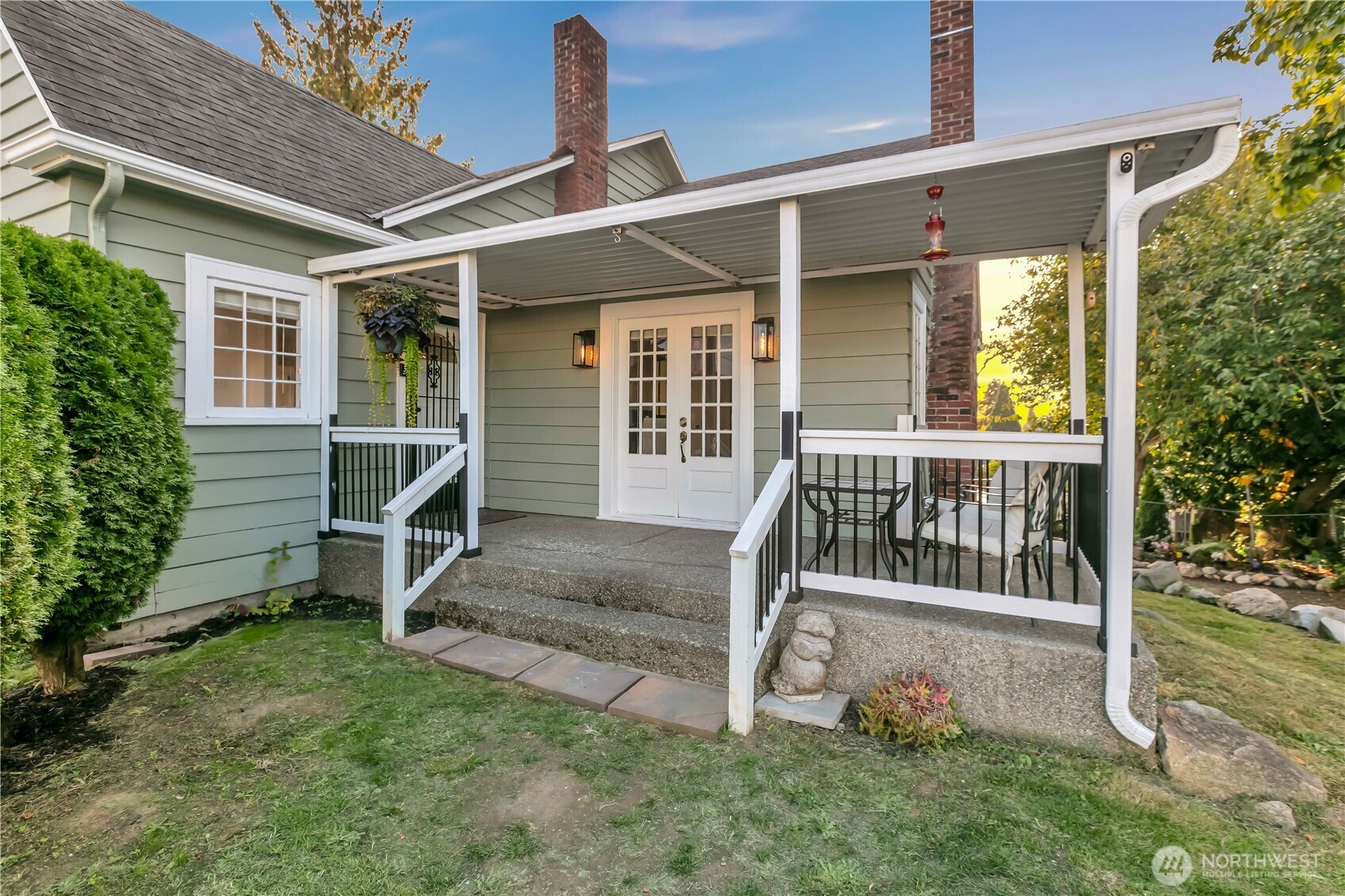 7656 Pacific Avenue Property Photo 3