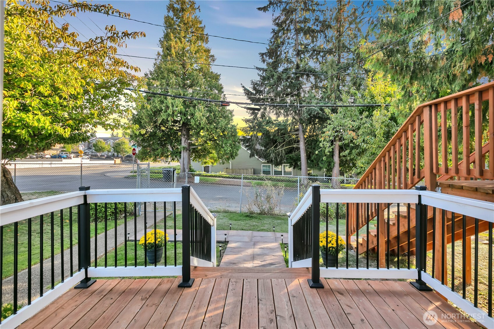 7656 Pacific Avenue Property Photo 12