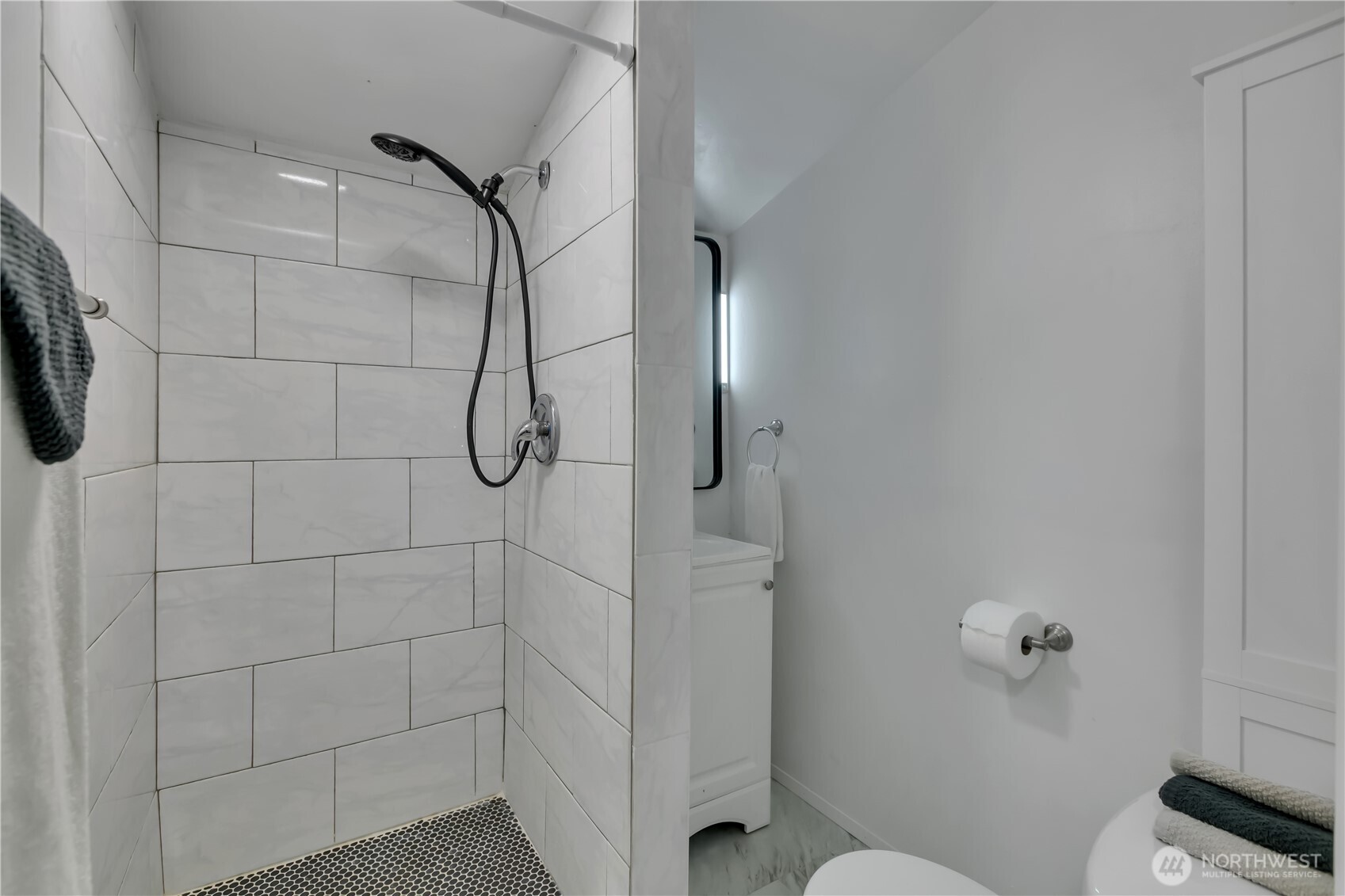 7656 Pacific Avenue Property Photo 30