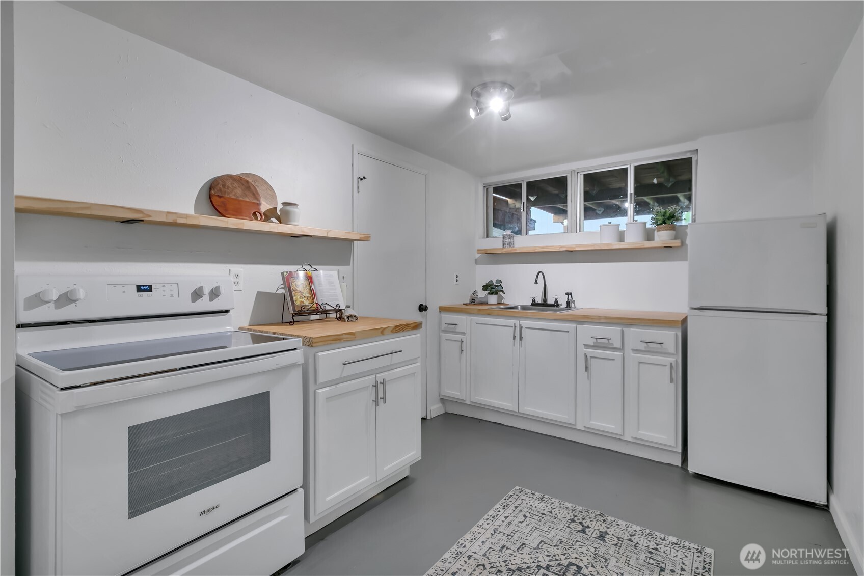7656 Pacific Avenue Property Photo 34