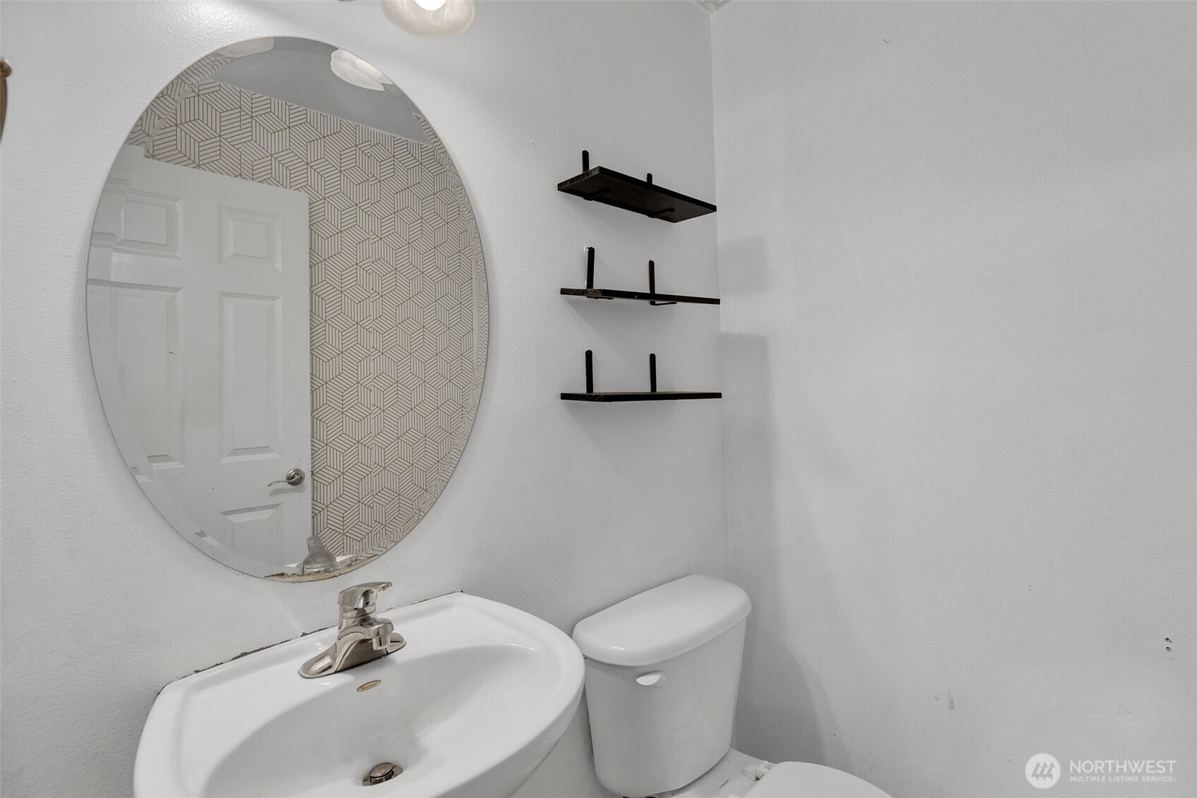 728 95th Court Property Photo 8