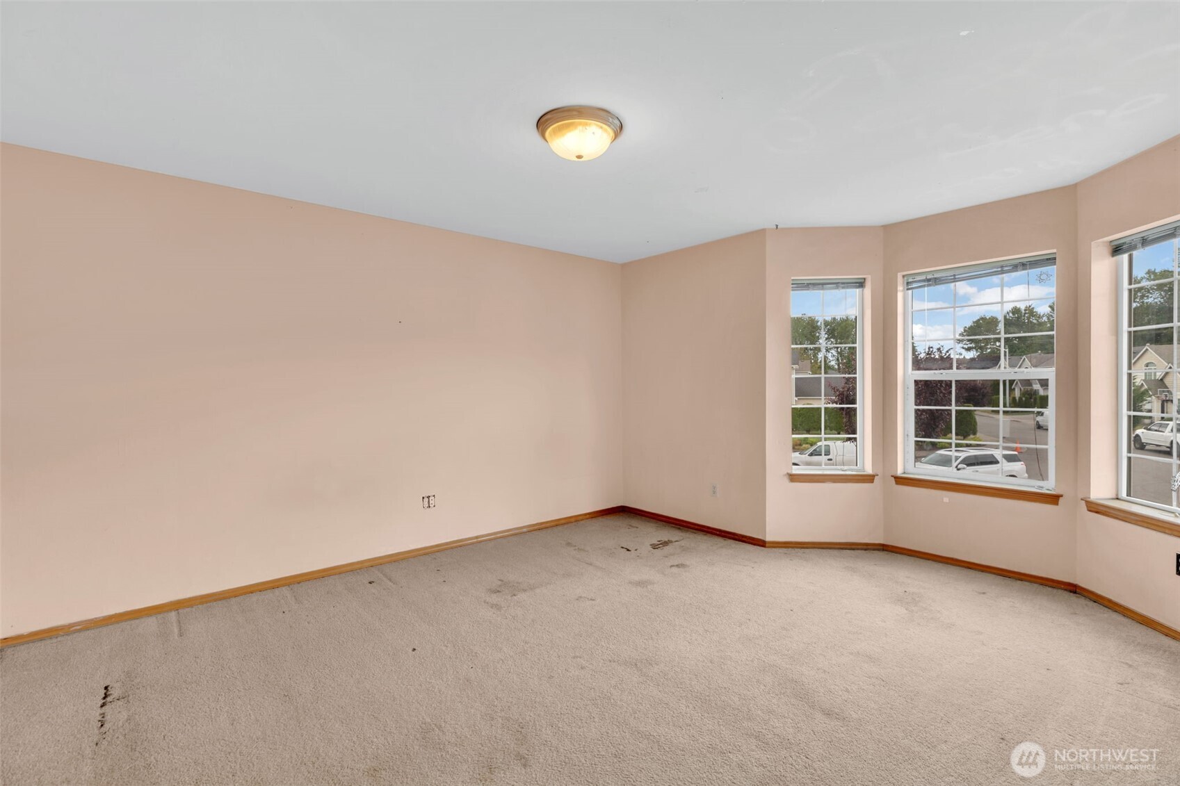 728 95th Court Property Photo 13