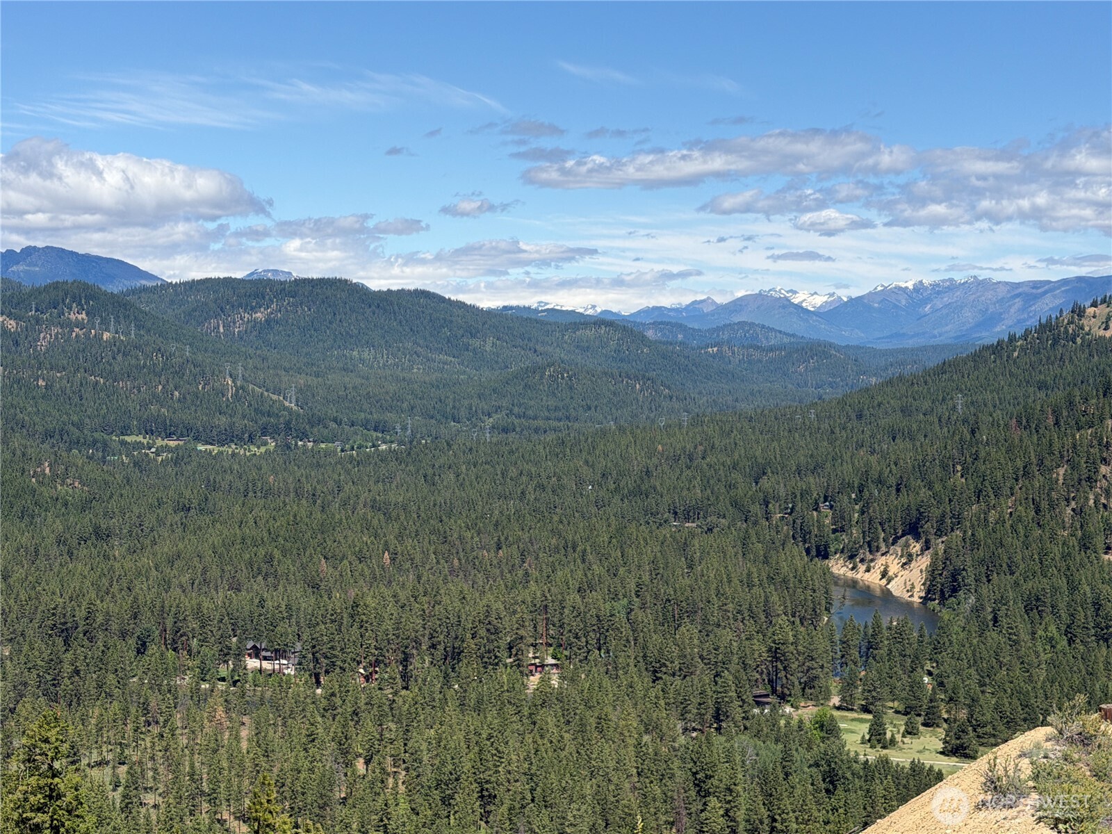 16100 Chumstick Highway Property Photo 12