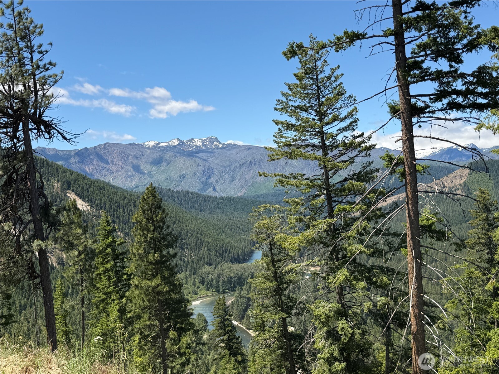 16100 Chumstick Highway Property Photo 17