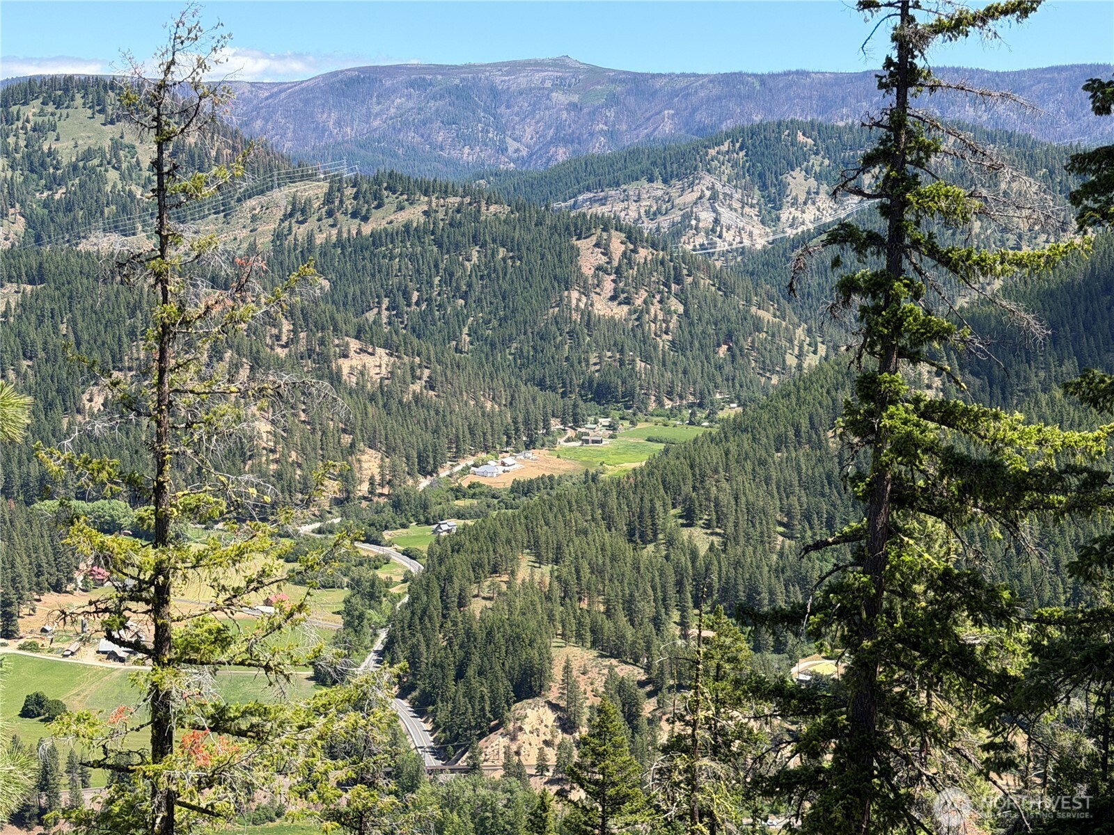 16100 Chumstick Highway Property Photo 32