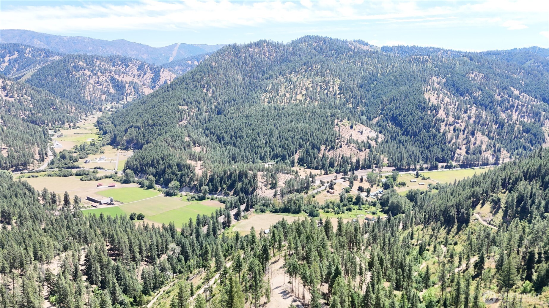 16100 Chumstick Highway Property Photo 35