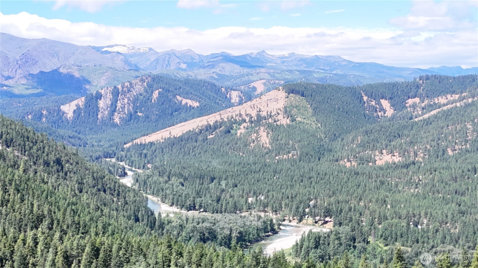 16100 Chumstick Highway Property Photo 36