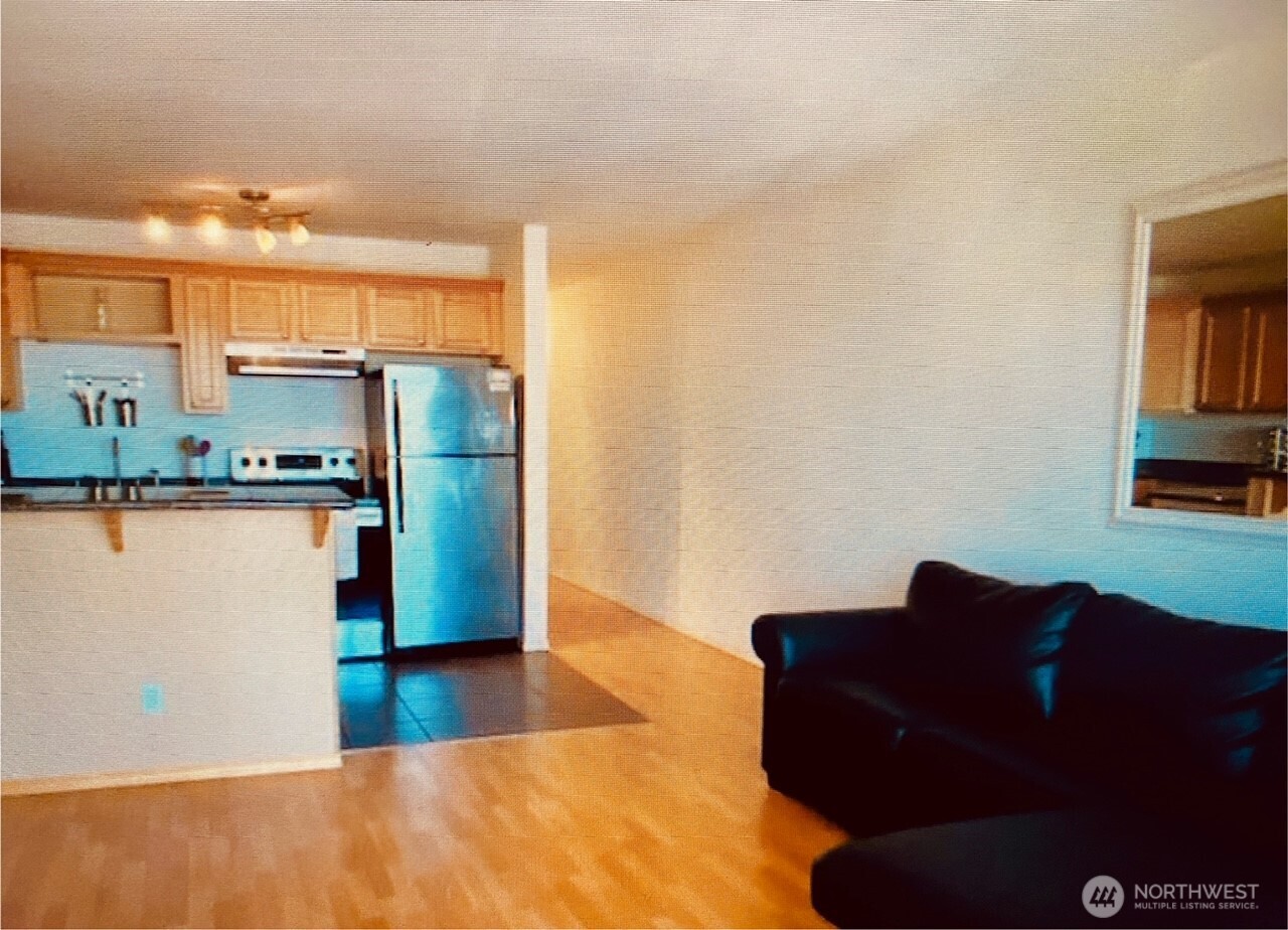 210 Broadway 6 Property Photo 6