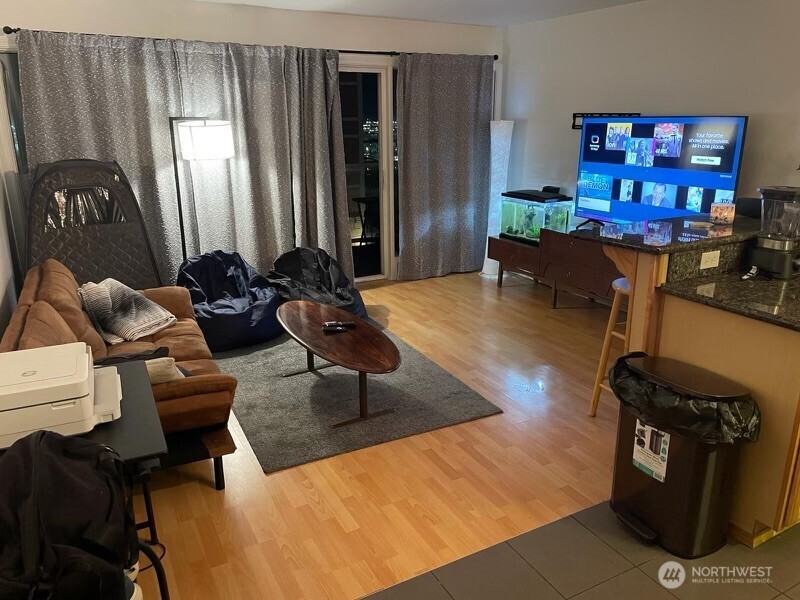 210 Broadway 6 Property Photo 7