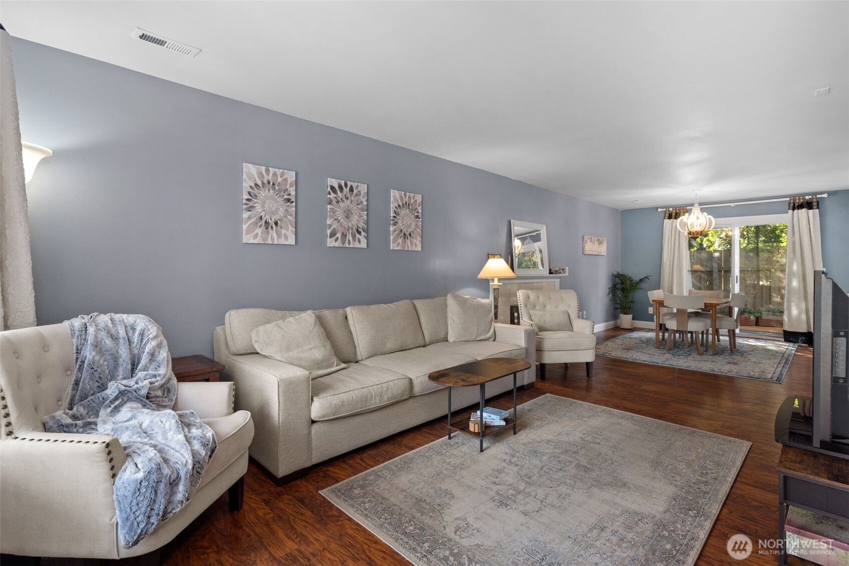 3111 154th Street Property Photo 3