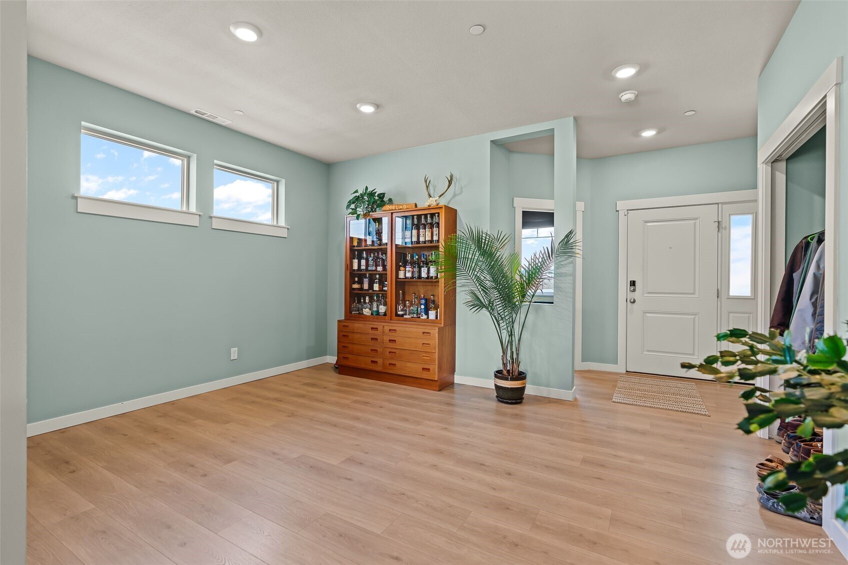2819 Dapple Gray Way Property Photo 6
