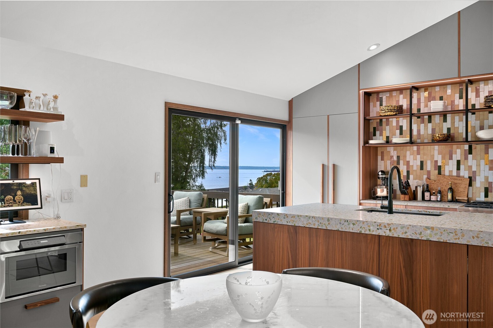 430 Bayside Drive Property Photo 13