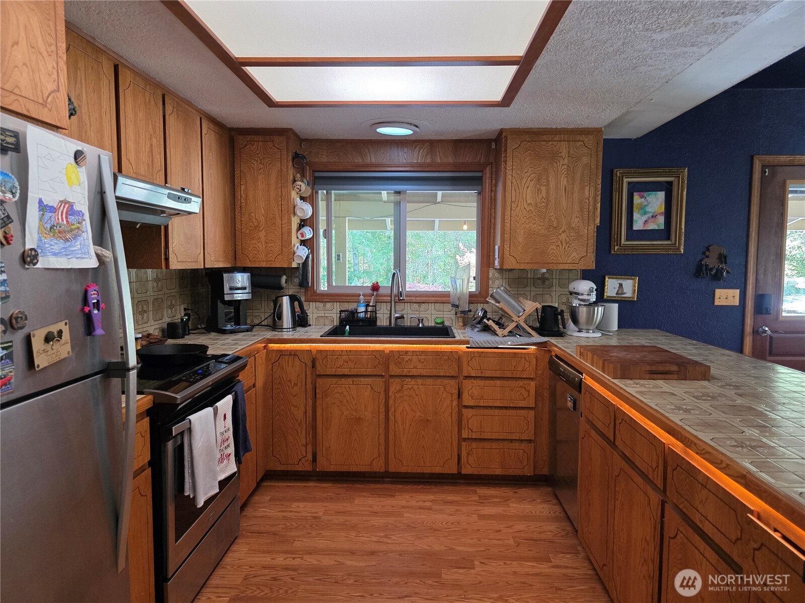 400 Seamount Drive Property Photo 12