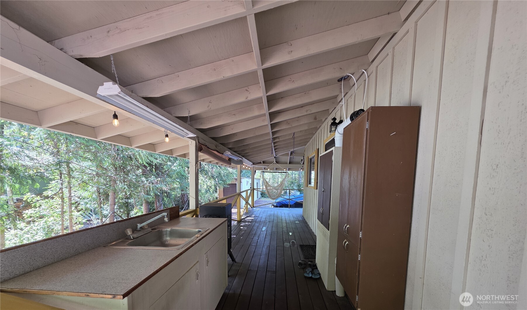 400 Seamount Drive Property Photo 21