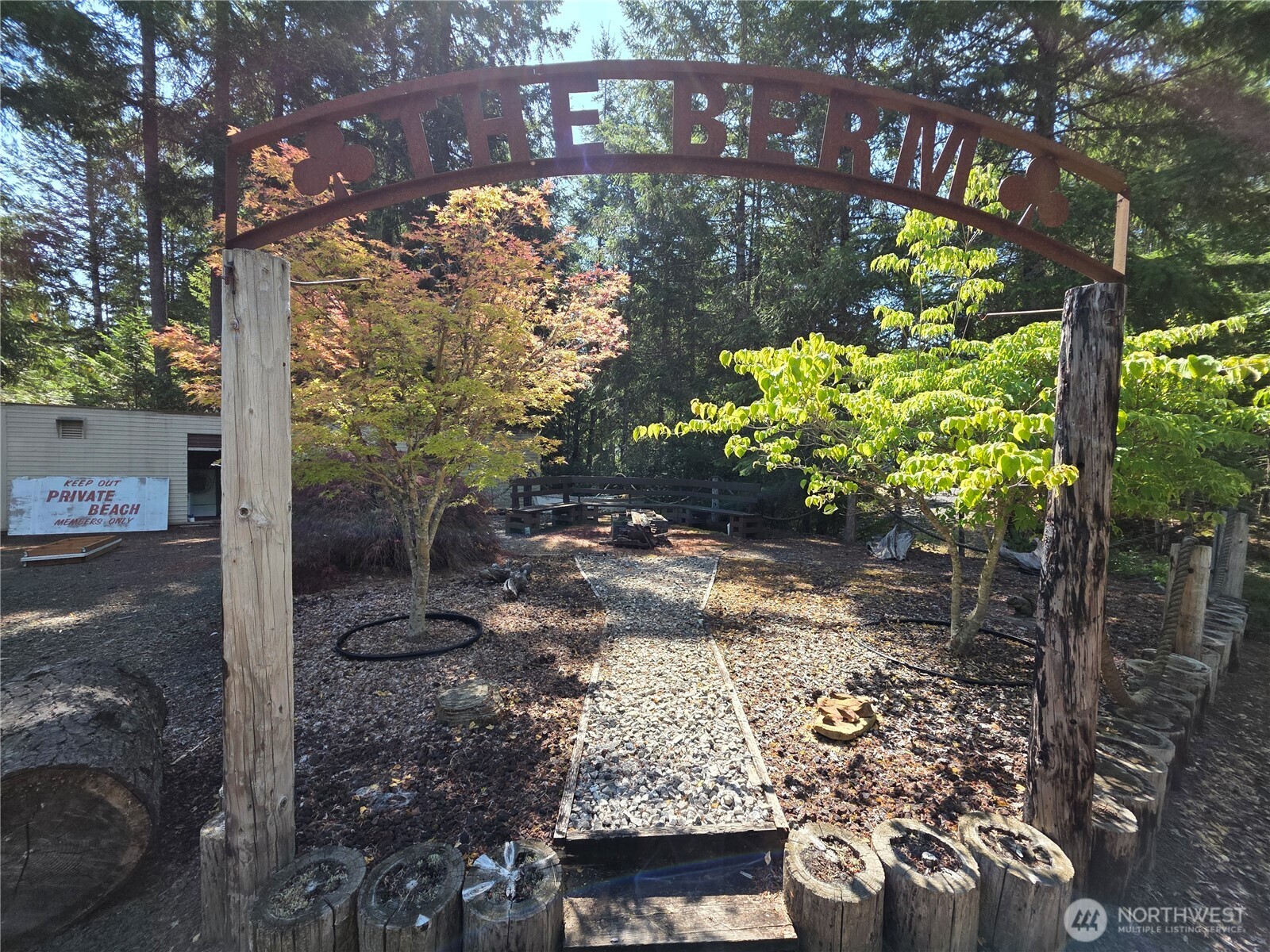 400 Seamount Drive Property Photo 30