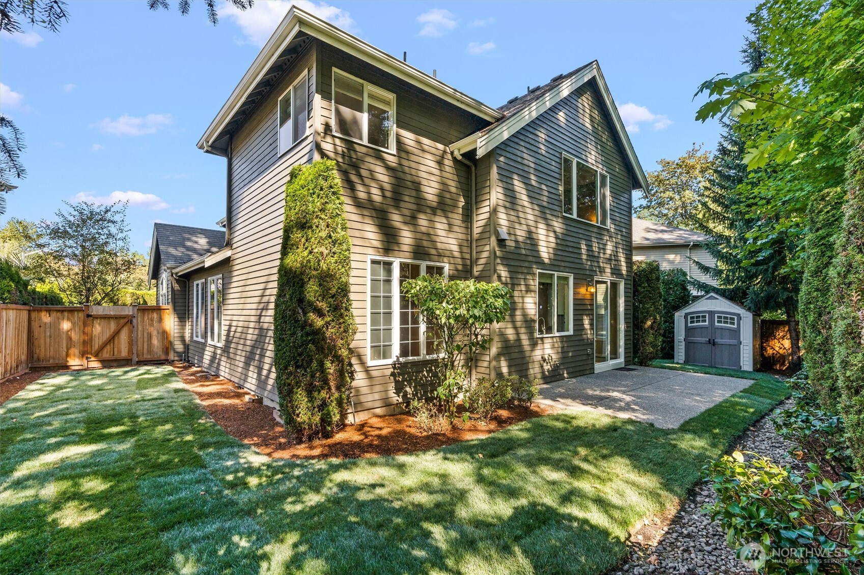 1409 271st Place Se Property Photo 9