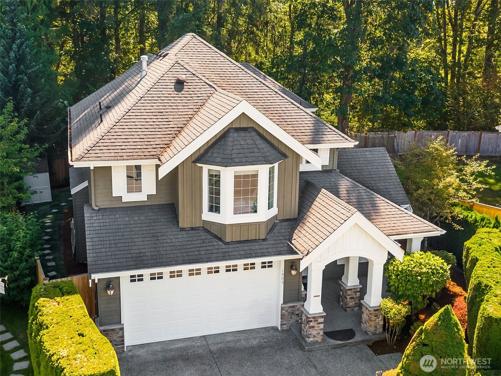 1409 271st Place Se Property Photo 33