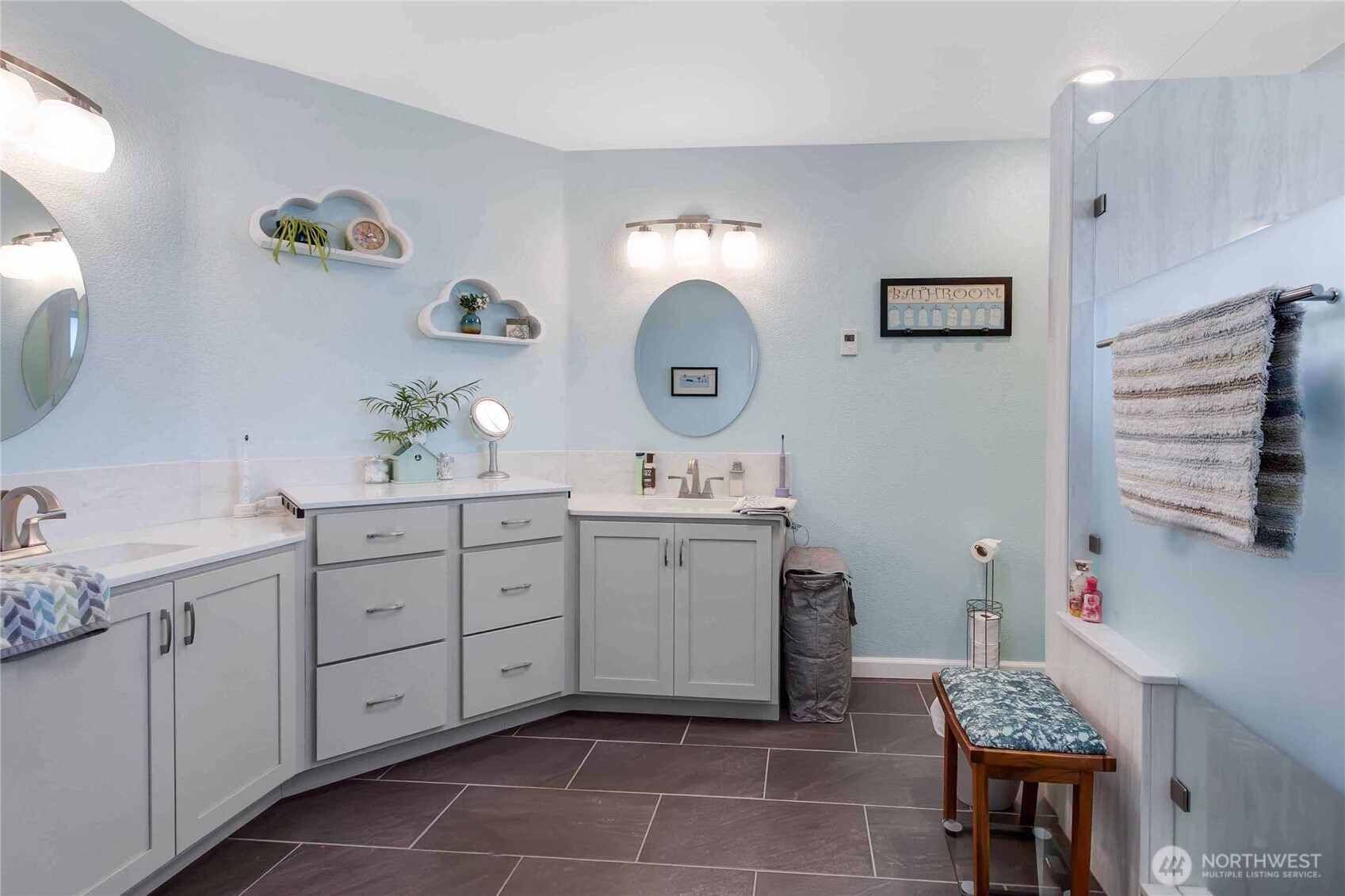 10909 Vickery Avenue Property Photo 19