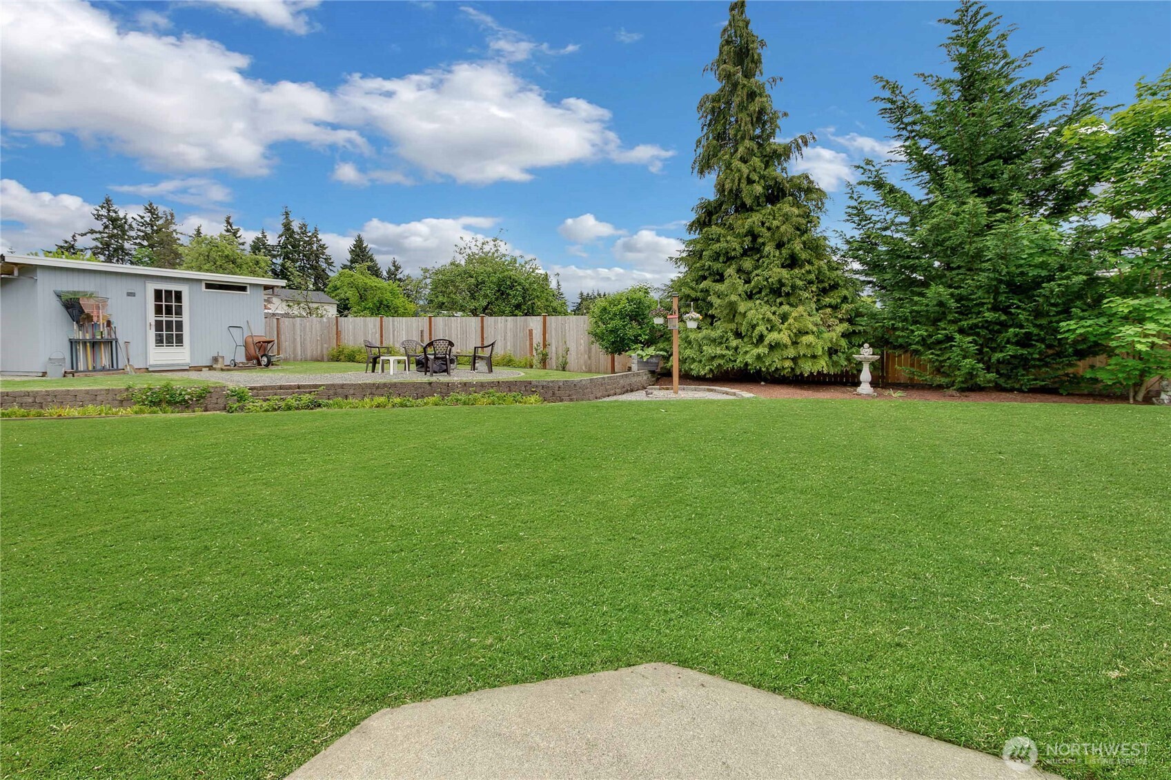 10909 Vickery Avenue Property Photo 26