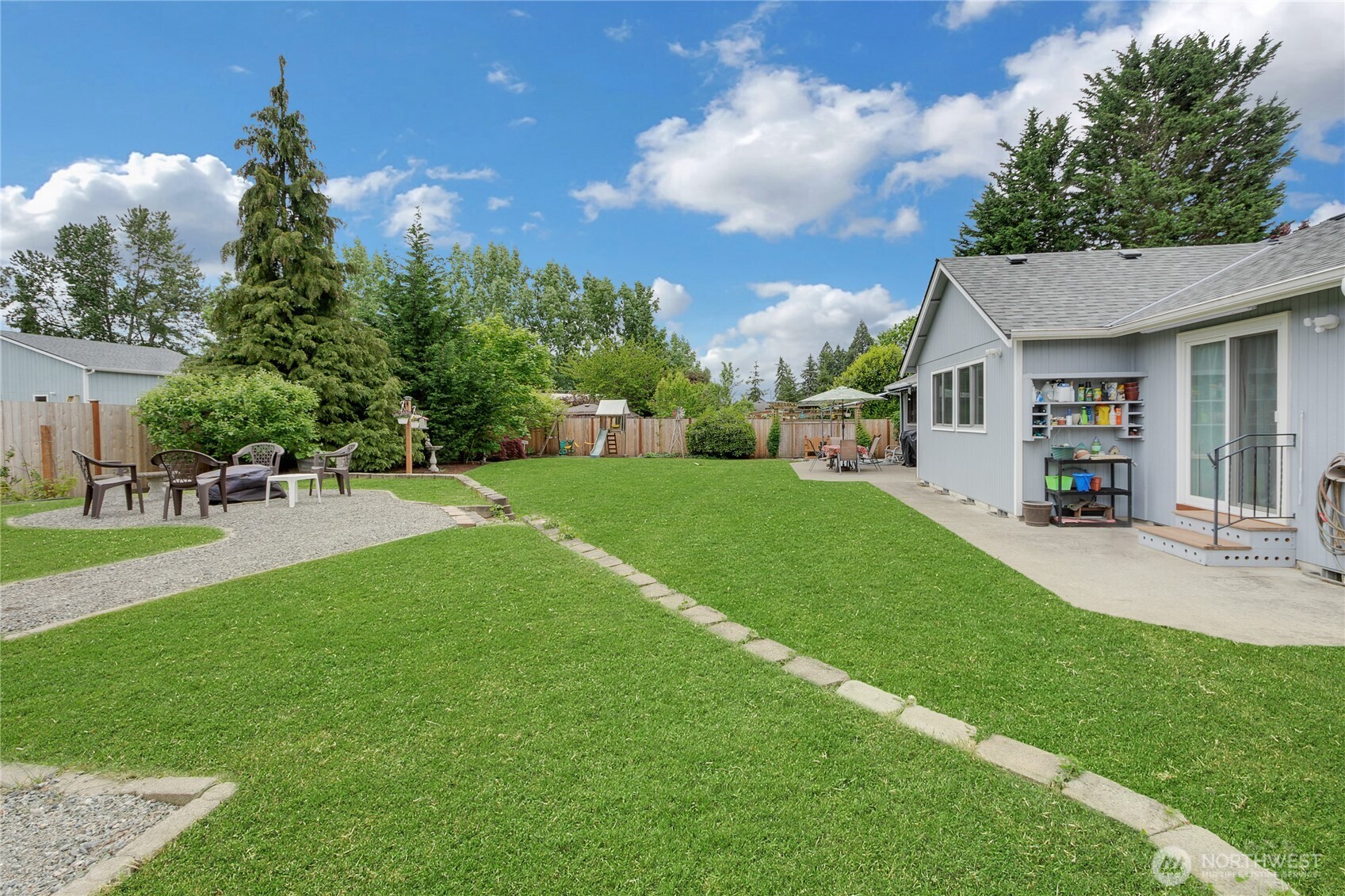 10909 Vickery Avenue Property Photo 31