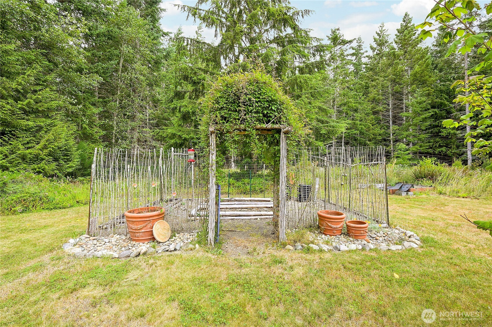 2784 Wa - 104 Property Photo 25