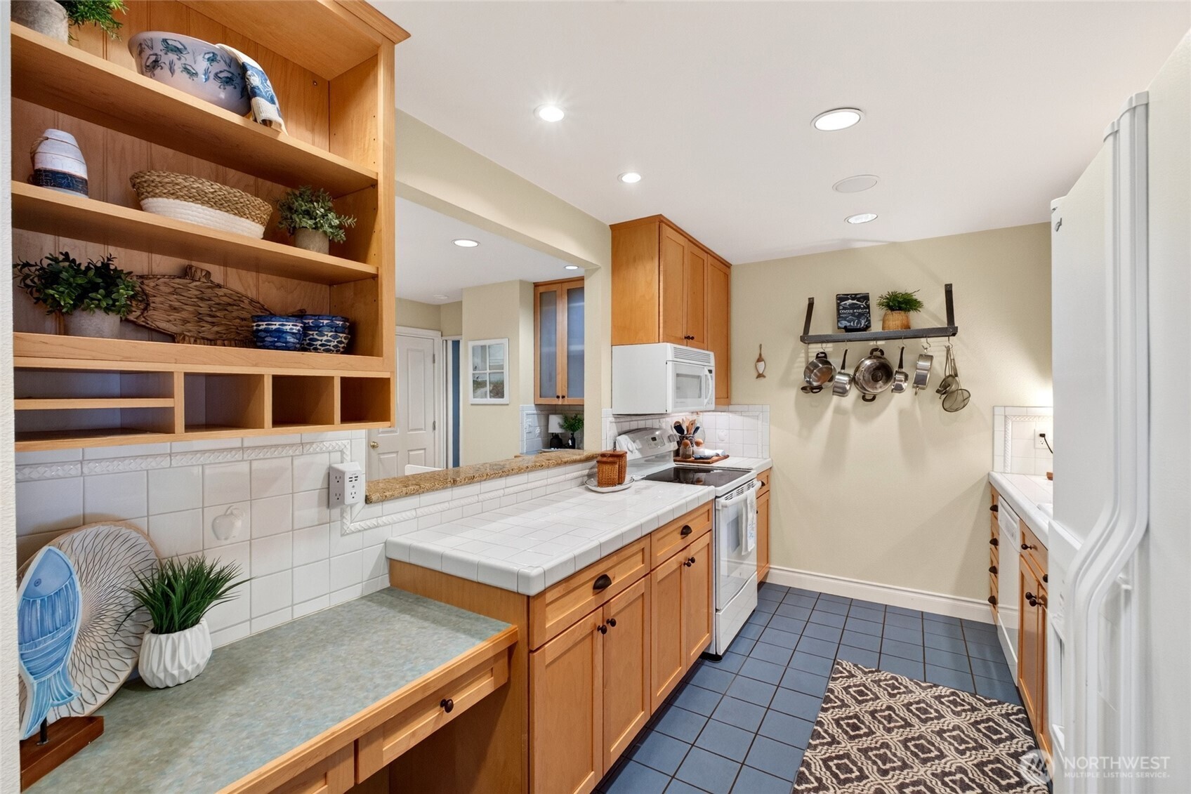 11108 110th Street Ct Property Photo 6