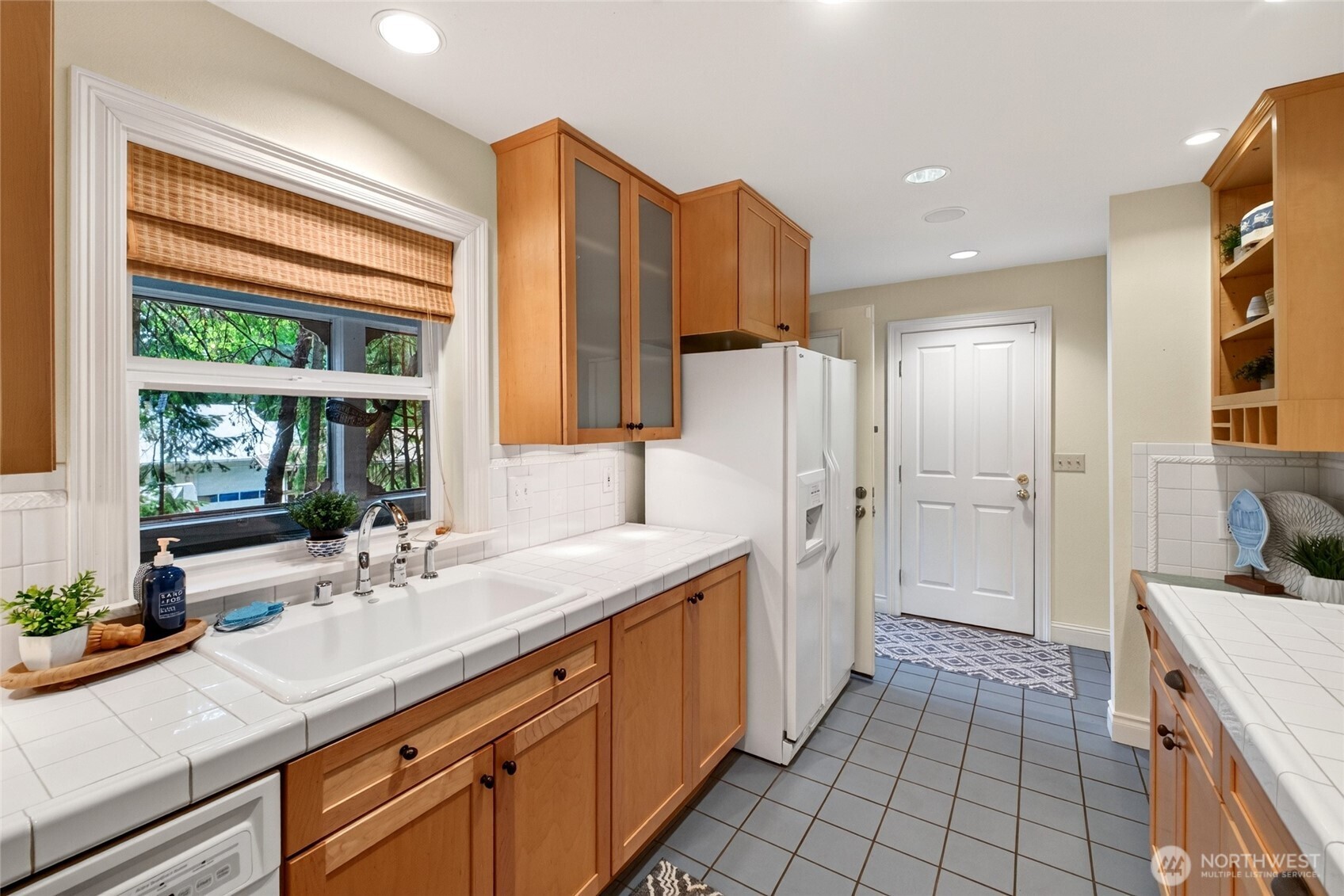 11108 110th Street Ct Property Photo 8