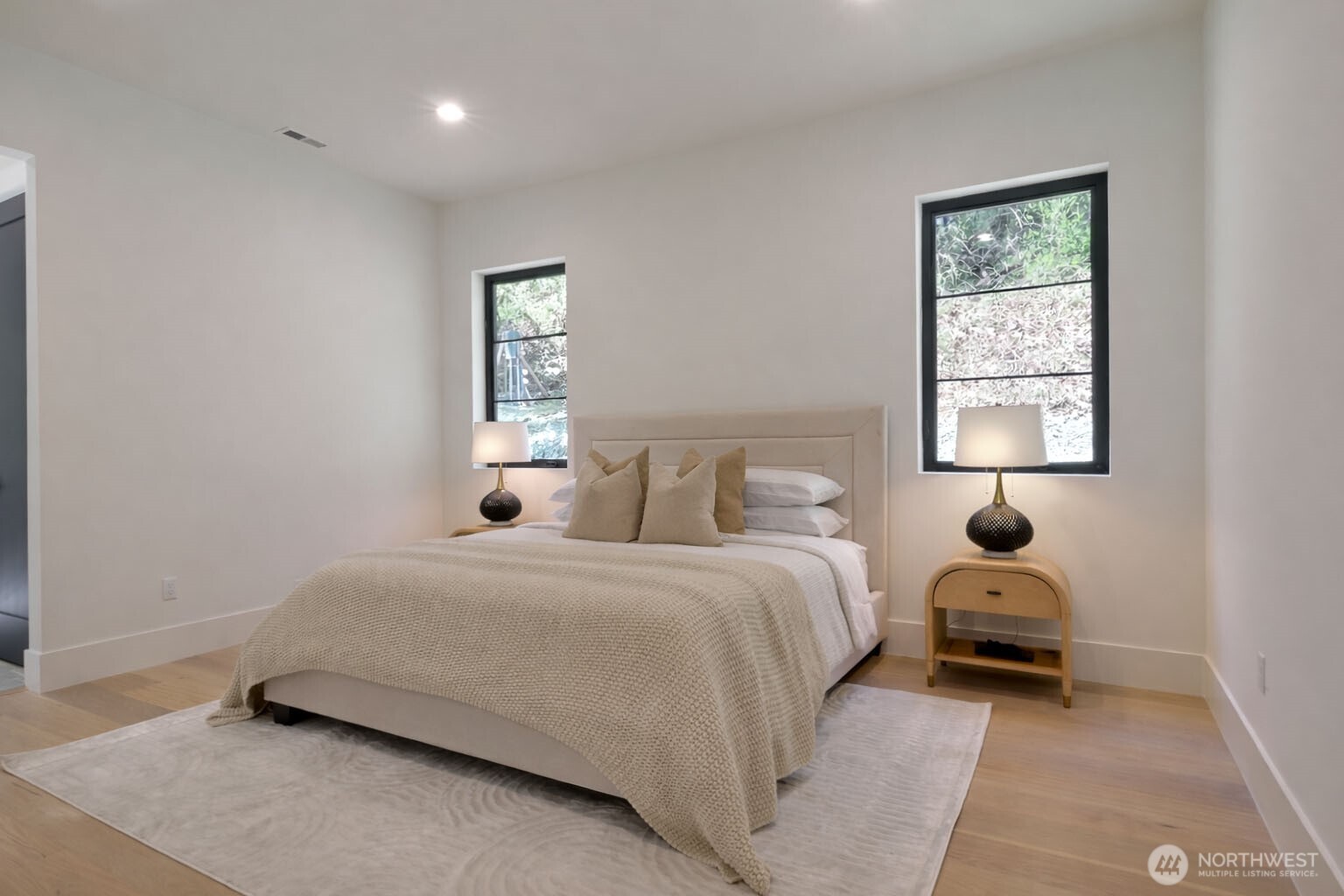 275 Island Boulevard Property Photo 16