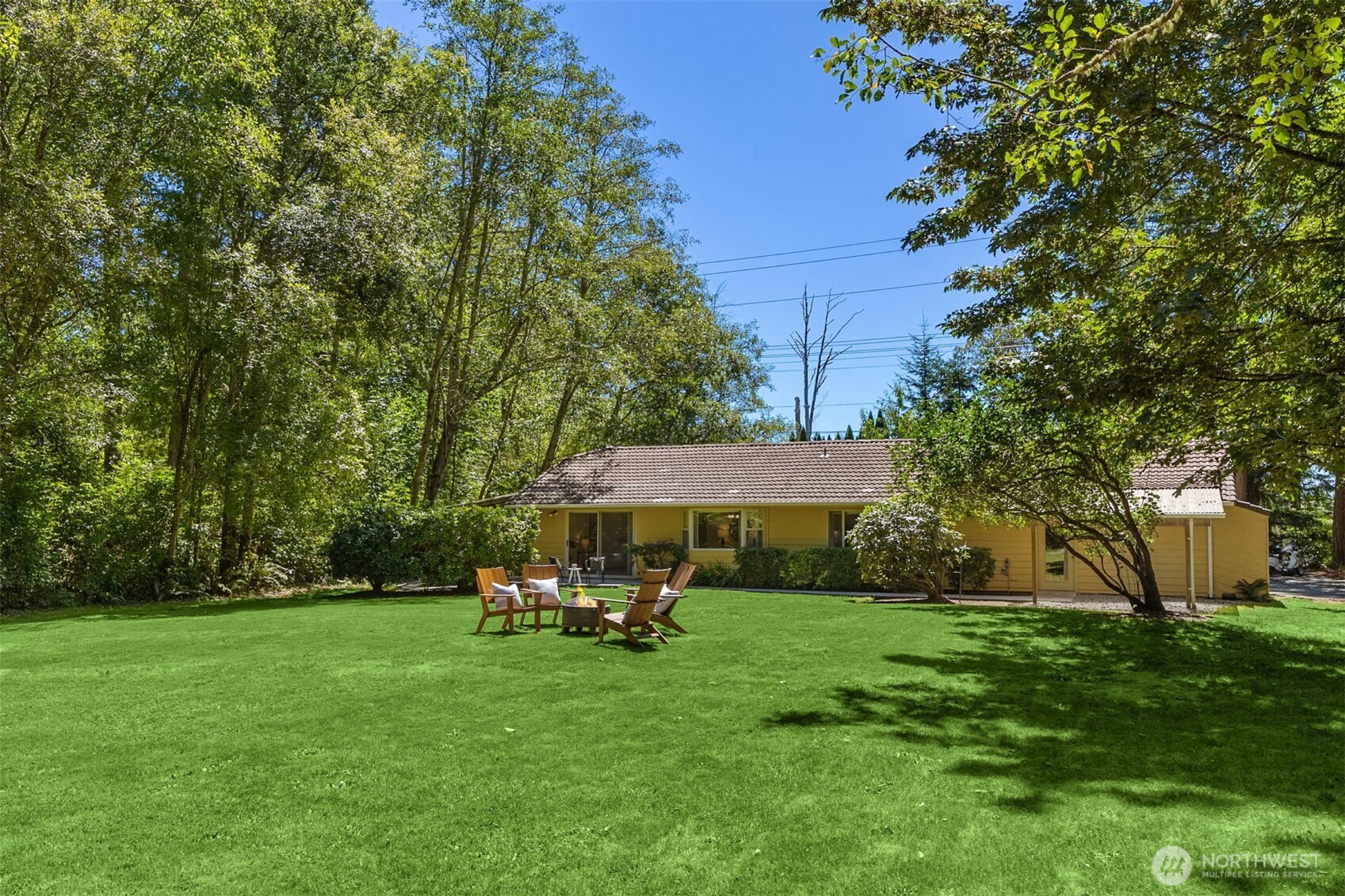 8960 Ne Day Road Property Photo 25