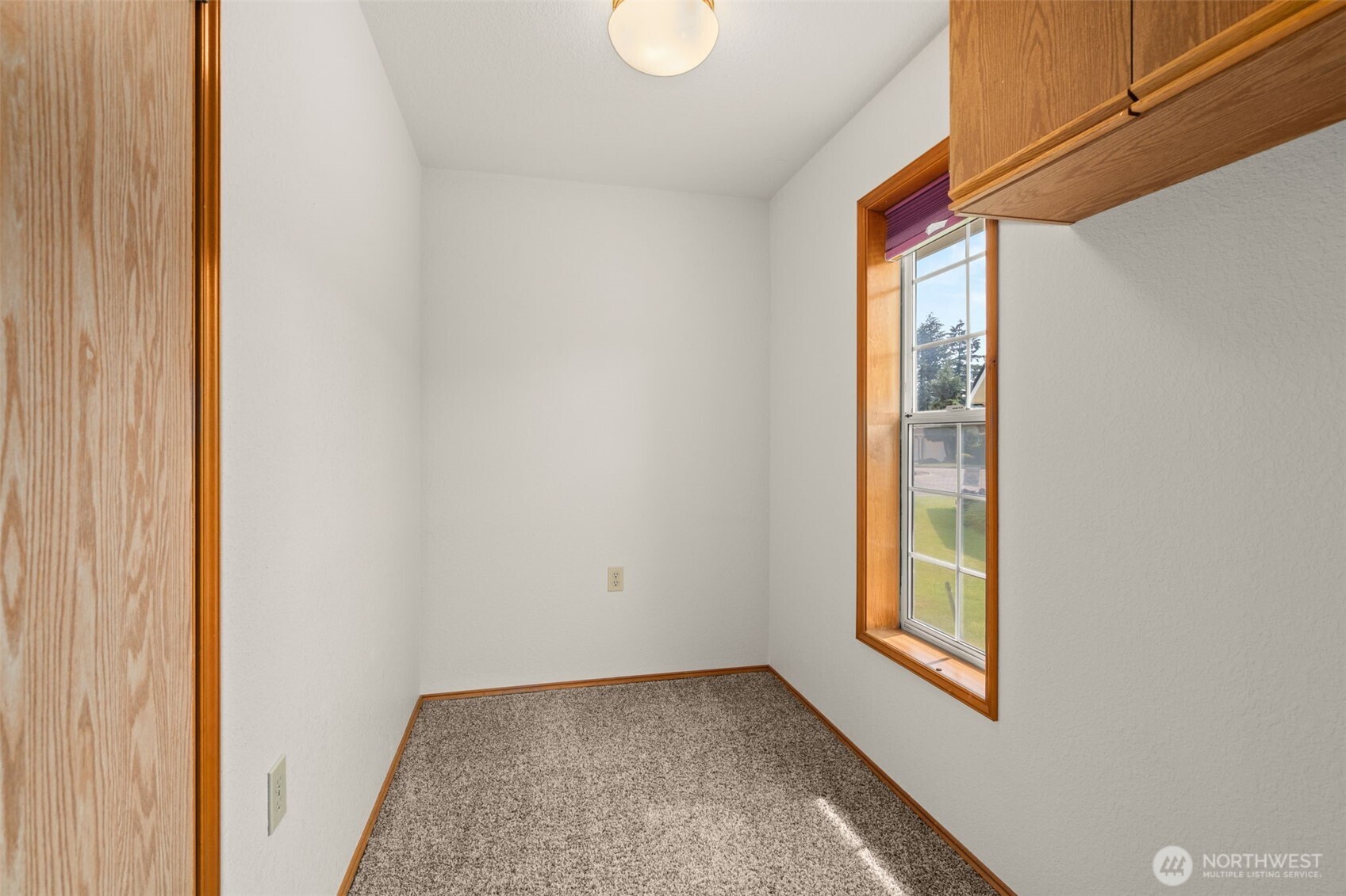 1229 Searle Drive Property Photo 17