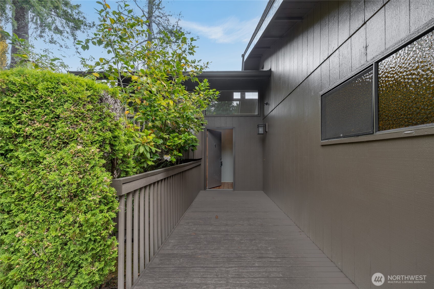 104 168th Avenue Property Photo 2
