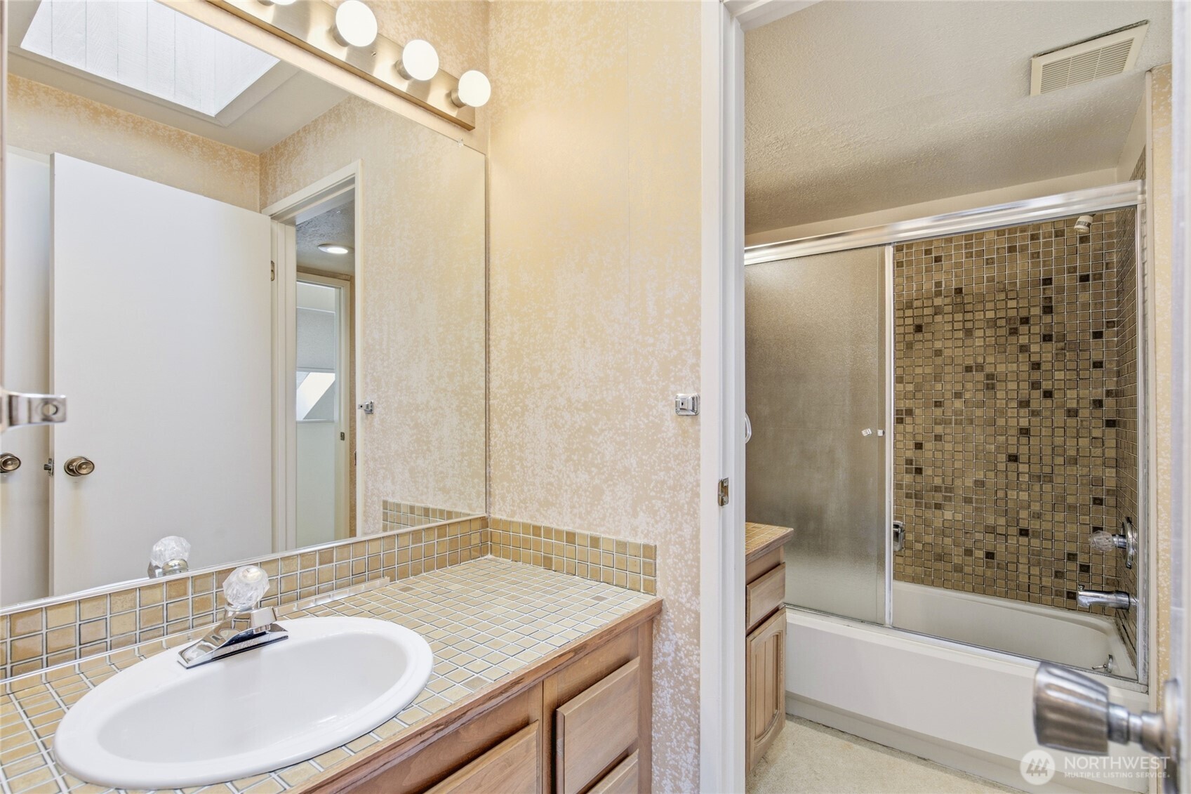 104 168th Avenue Property Photo 33
